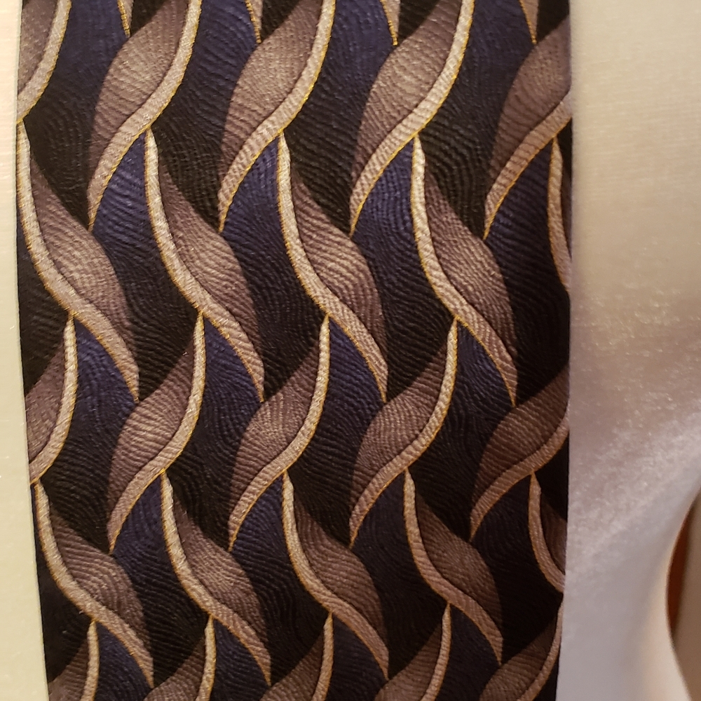Louis Roth necktie - Picture 2 of 4